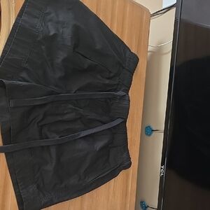 Vince Black Elastic Waist Shorts